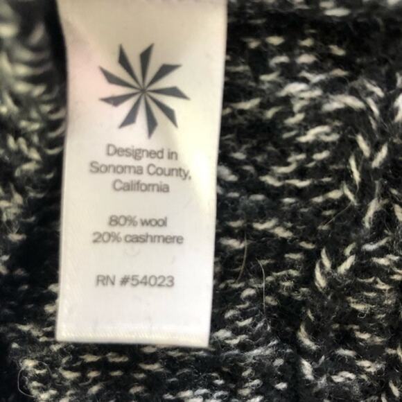 Athleta Northern Lights Cashmere and Wool Chunky Knit Sweater with Zipper Side - Picture 10 of 12